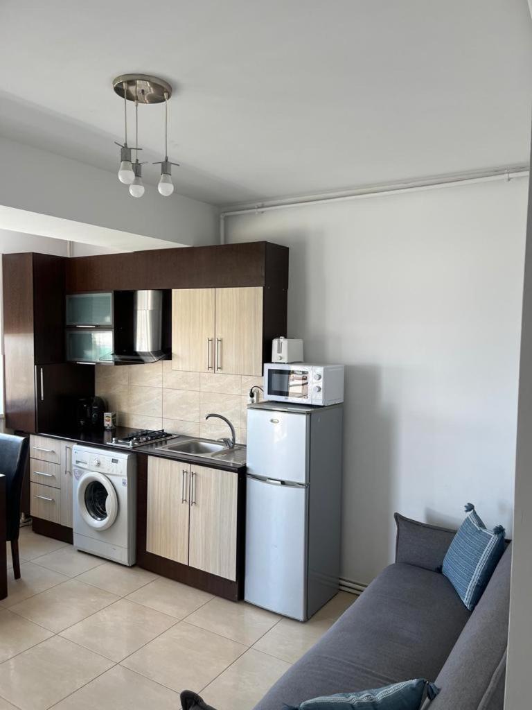 Ferienwohnung Apart Miren Summerland Mamaia Exterior foto