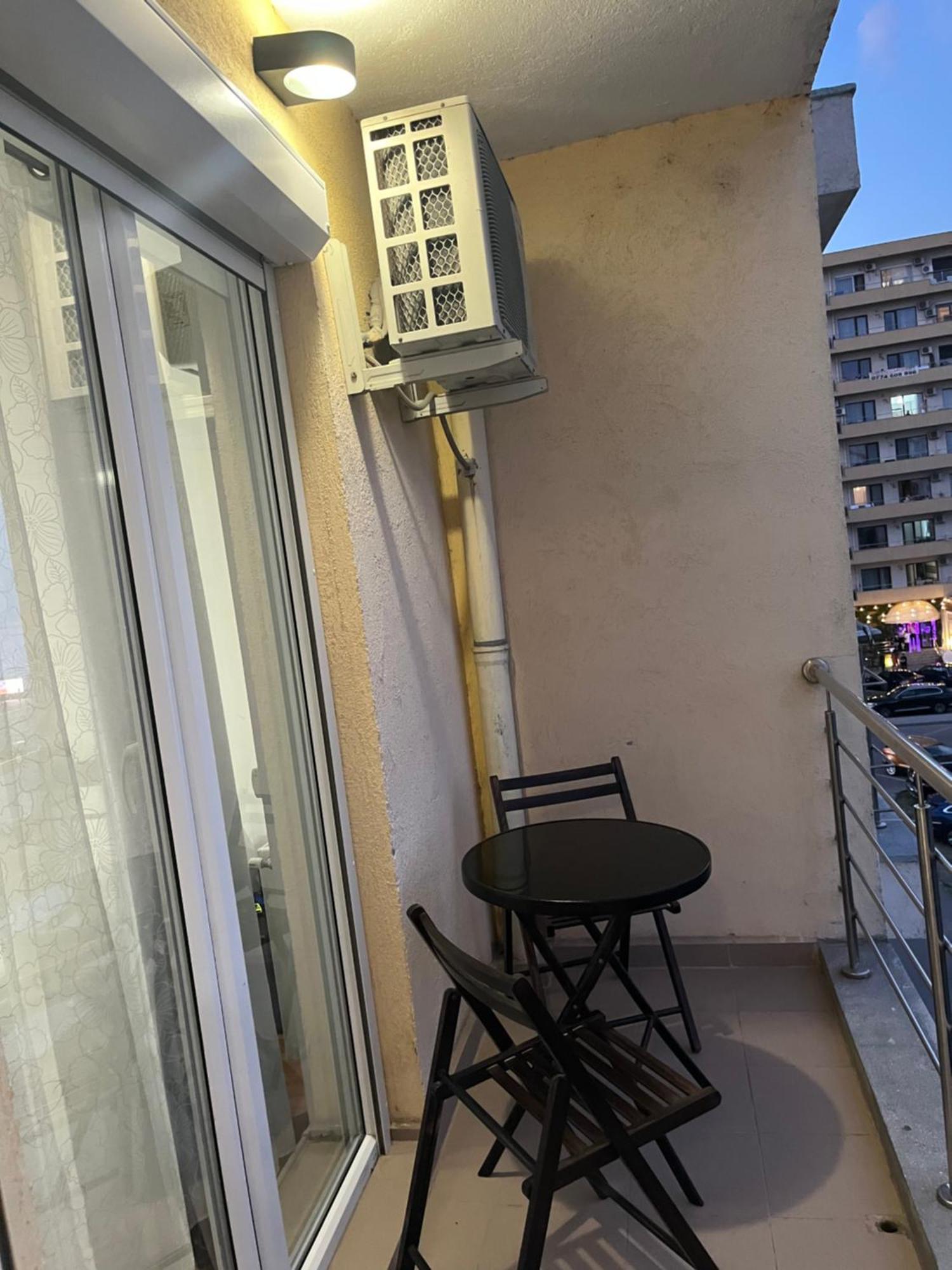 Ferienwohnung Apart Miren Summerland Mamaia Exterior foto